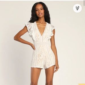 NWT lulus romper